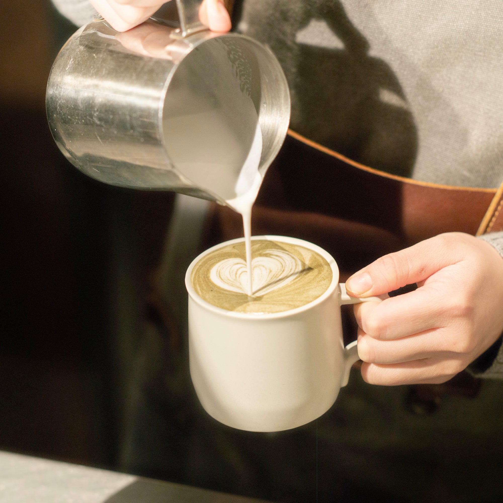 ほうじ茶ラテ（カフェ飲食店向け・シェイカー使用）
